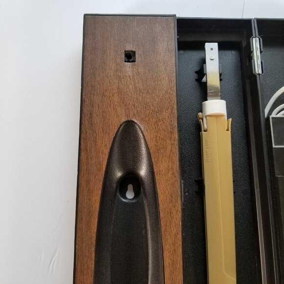 Vintage Philips Electric Carving Knife with Wall Mount Holding Tray - Picture 14 of 16